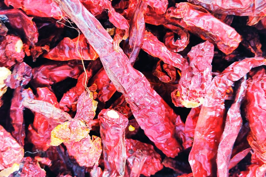 Byadagi Chilli for Chilli Powder - Aara Living